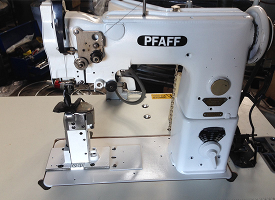 Photo of an PFAFF 191 1 needle post bed industrial sewing machine Industrial Sewing Machines