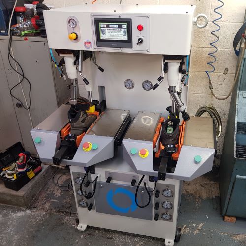 Photo of an DCR-350ZP HYDRAULIC SOLE PRESS Industrial Sewing Machines